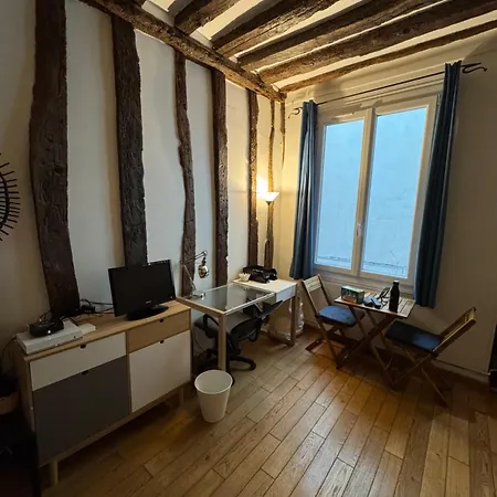아파트 Cosy Au Coeur De 파리